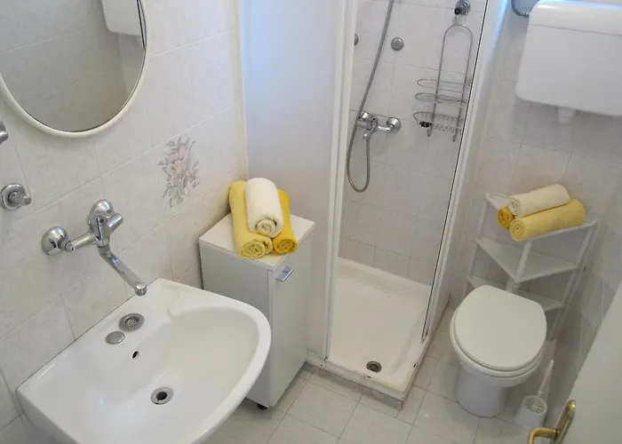 Apartment Tisno Residence